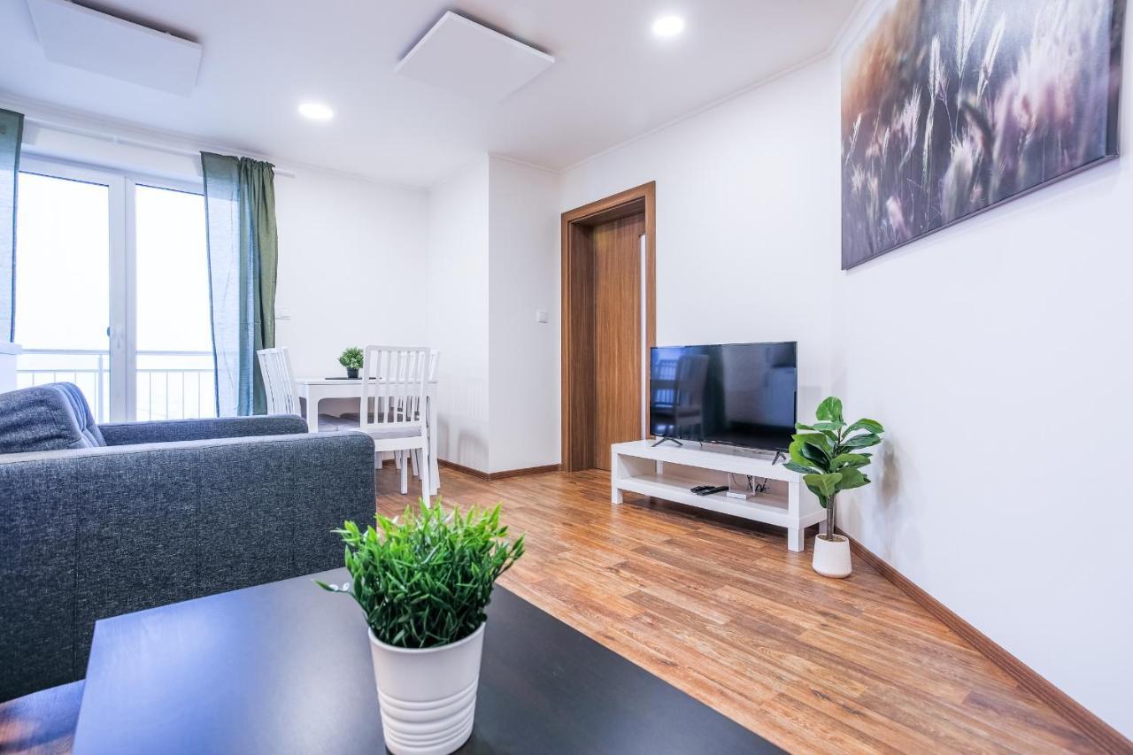 Apartmany Na Vyhledech Loučná pod Klínovcem Bagian luar foto